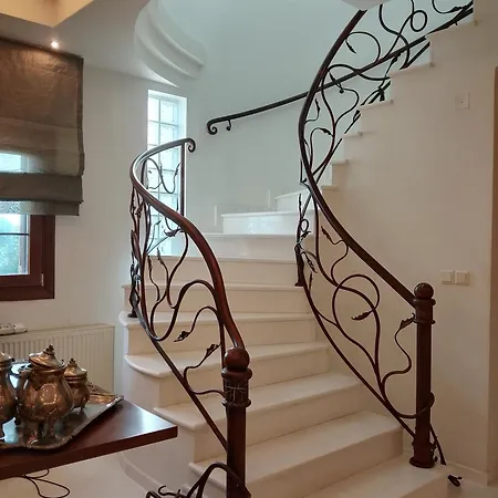 Marga Luxury Retreat